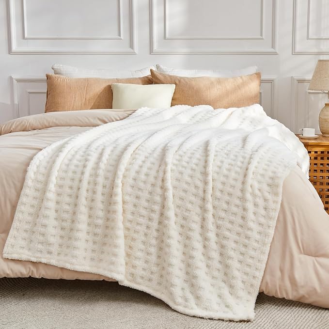 NEWCOSPLAY Super Soft King Blanket Ivory Premium Silky Flannel Fleece 3D Waffle Checkered Lightweight Bed Blanket All Season Use (Ivory, King(90"x110"))